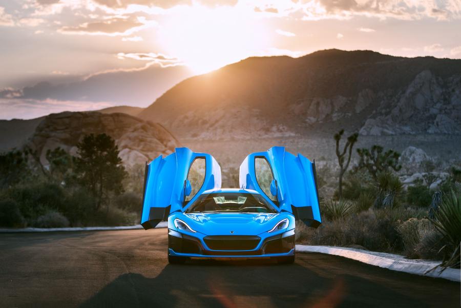  Rimac C_Two California Edition 2018 года  (фото 4 из 14)